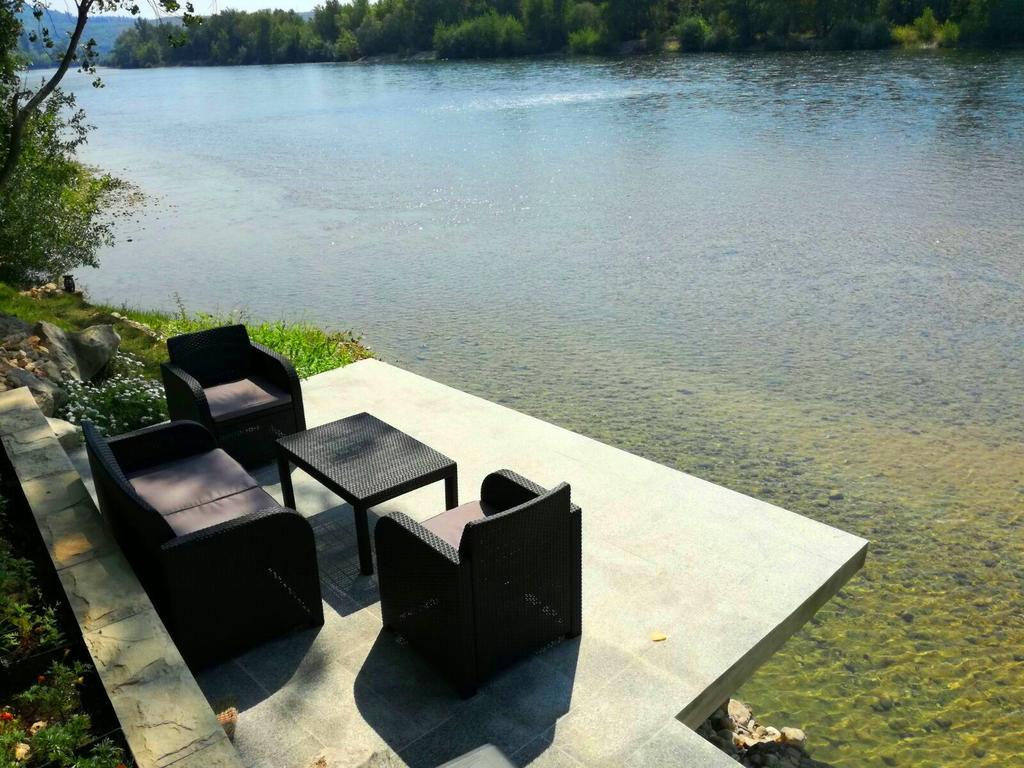 Riverside Guesthouse Pocitelj Экстерьер фото